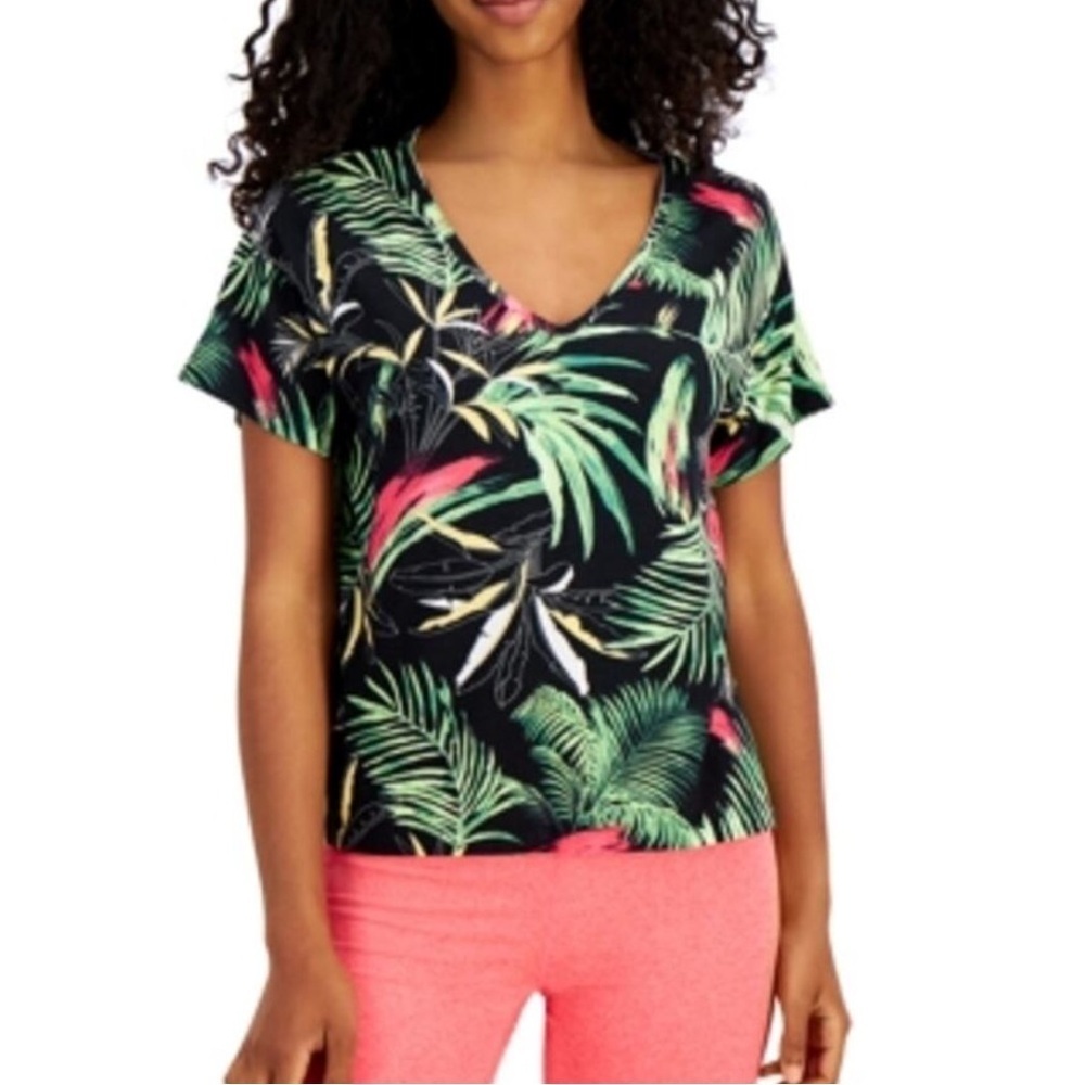 New! Ideology Black Palm V-neck Tshirt